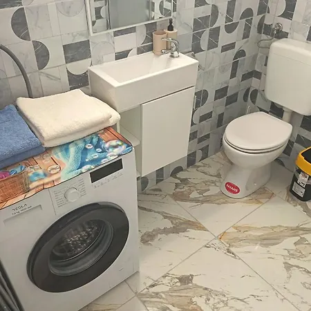 Apatmani Cricek Apartmán *