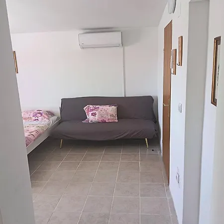 Apatmani Cricek Apartmán *